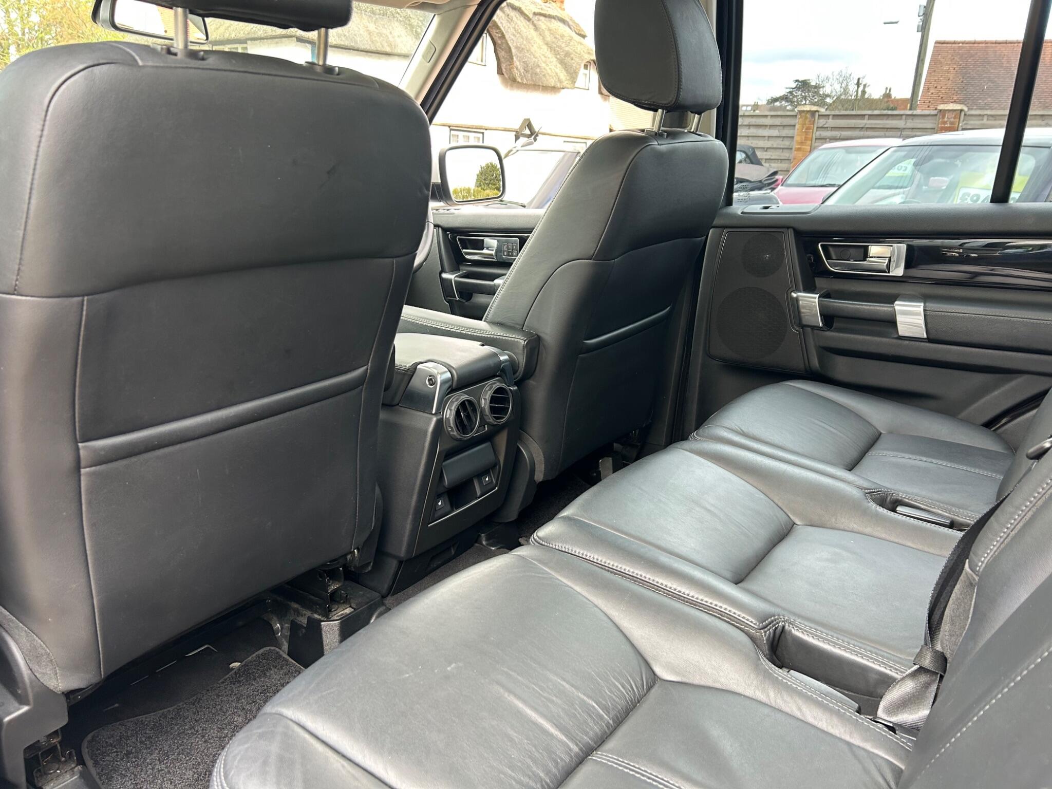 Land Rover Discovery 4