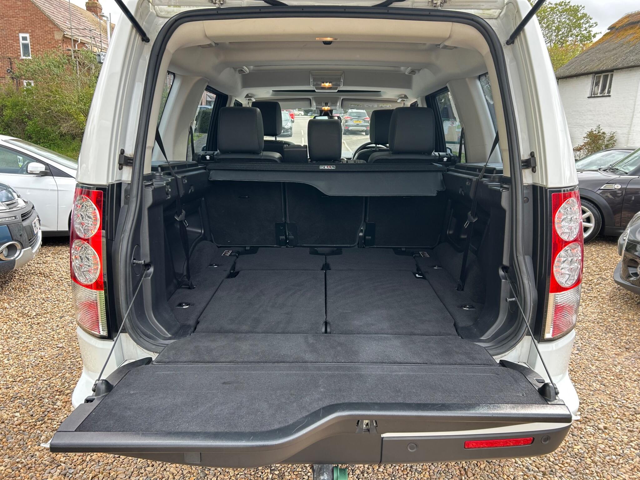 Land Rover Discovery 4