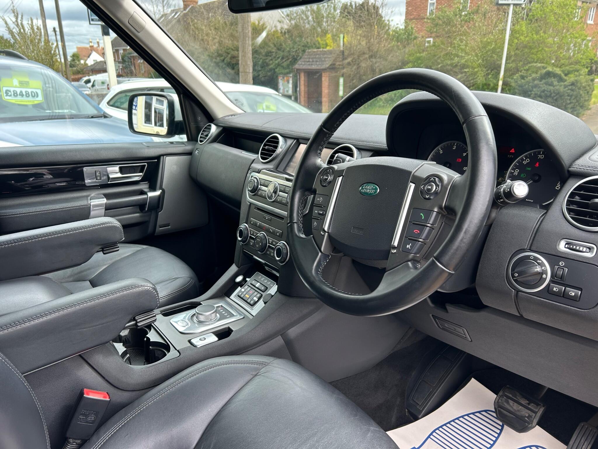 Land Rover Discovery 4