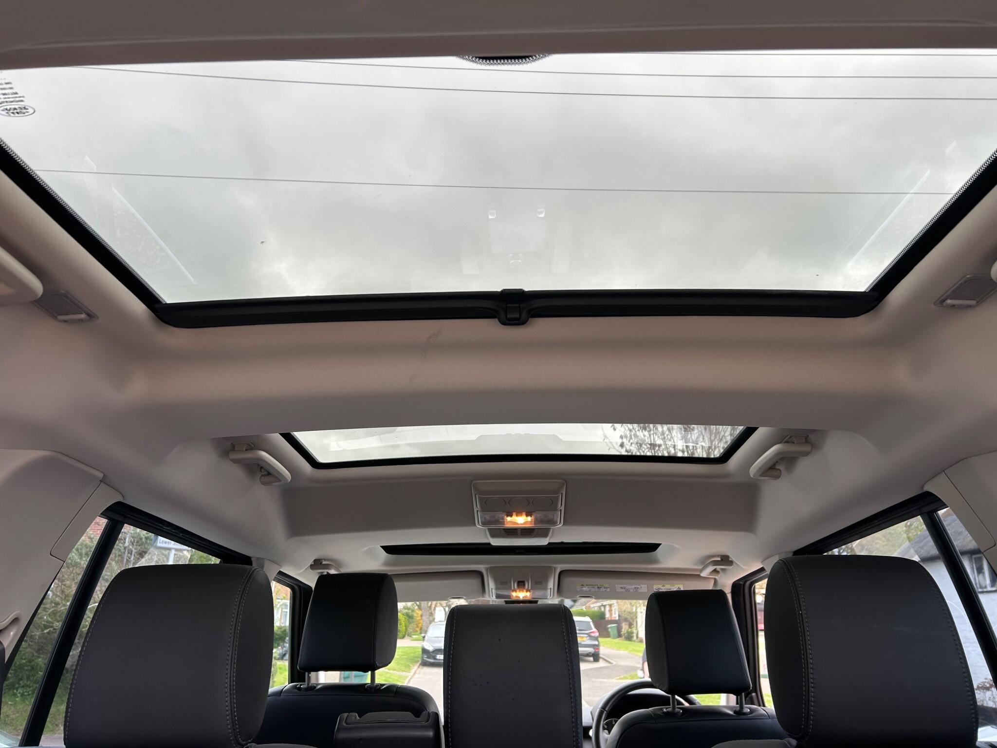 Land Rover Discovery 4