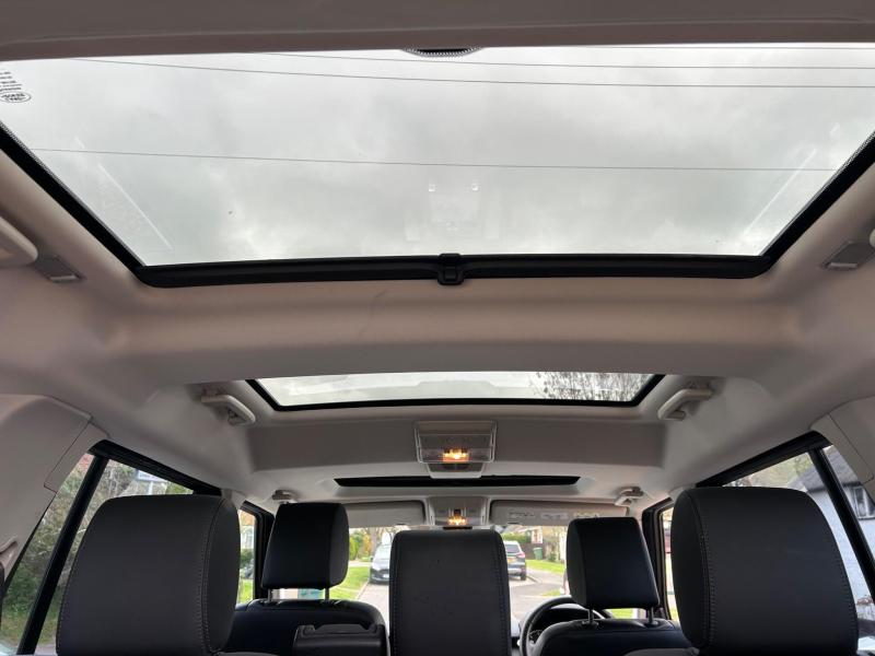 Land Rover Discovery 4