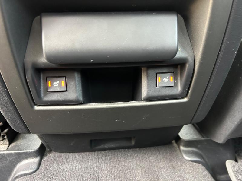 Land Rover Discovery 4
