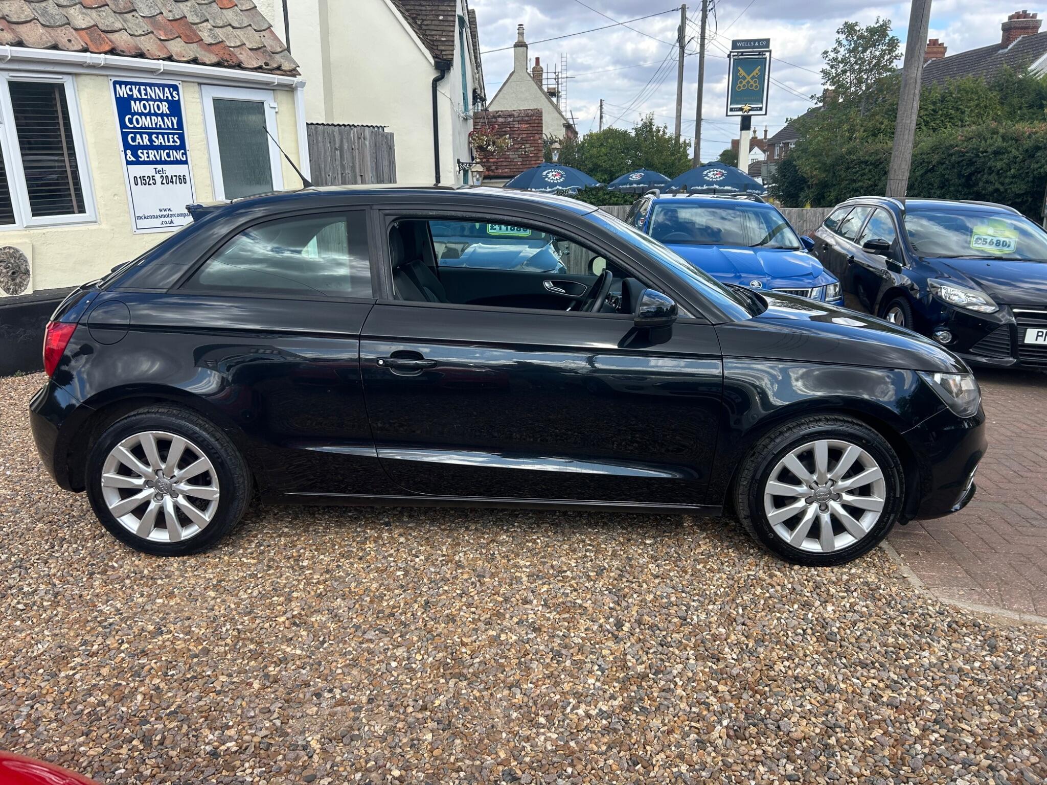 Audi A1