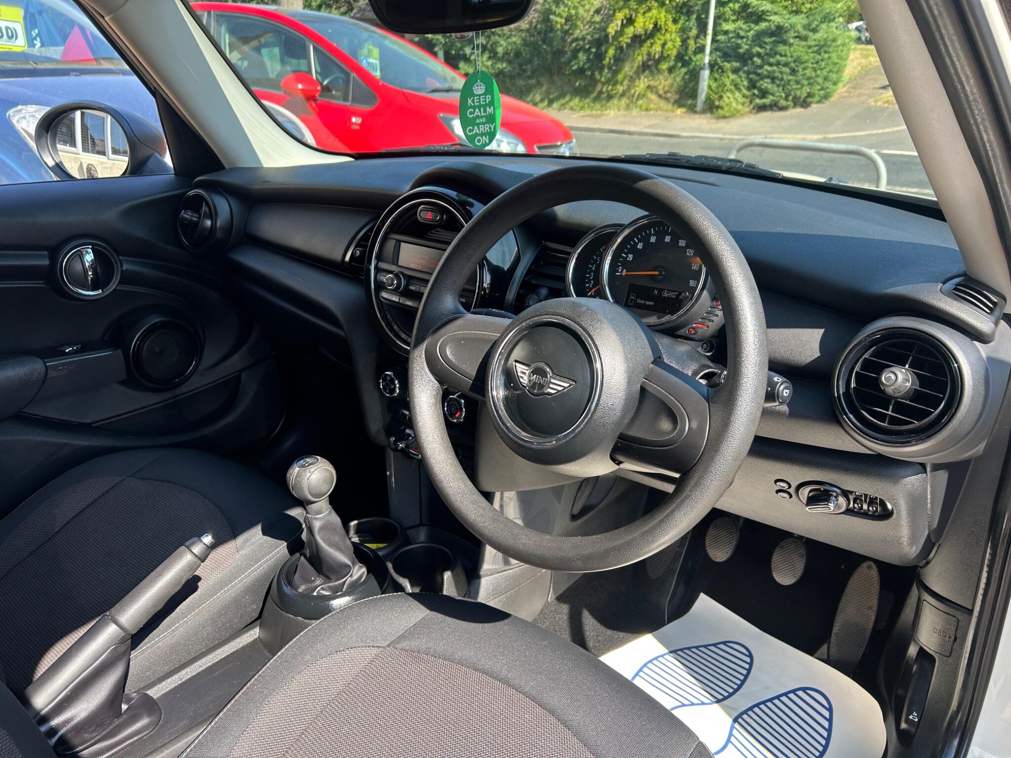 Mini Hatch