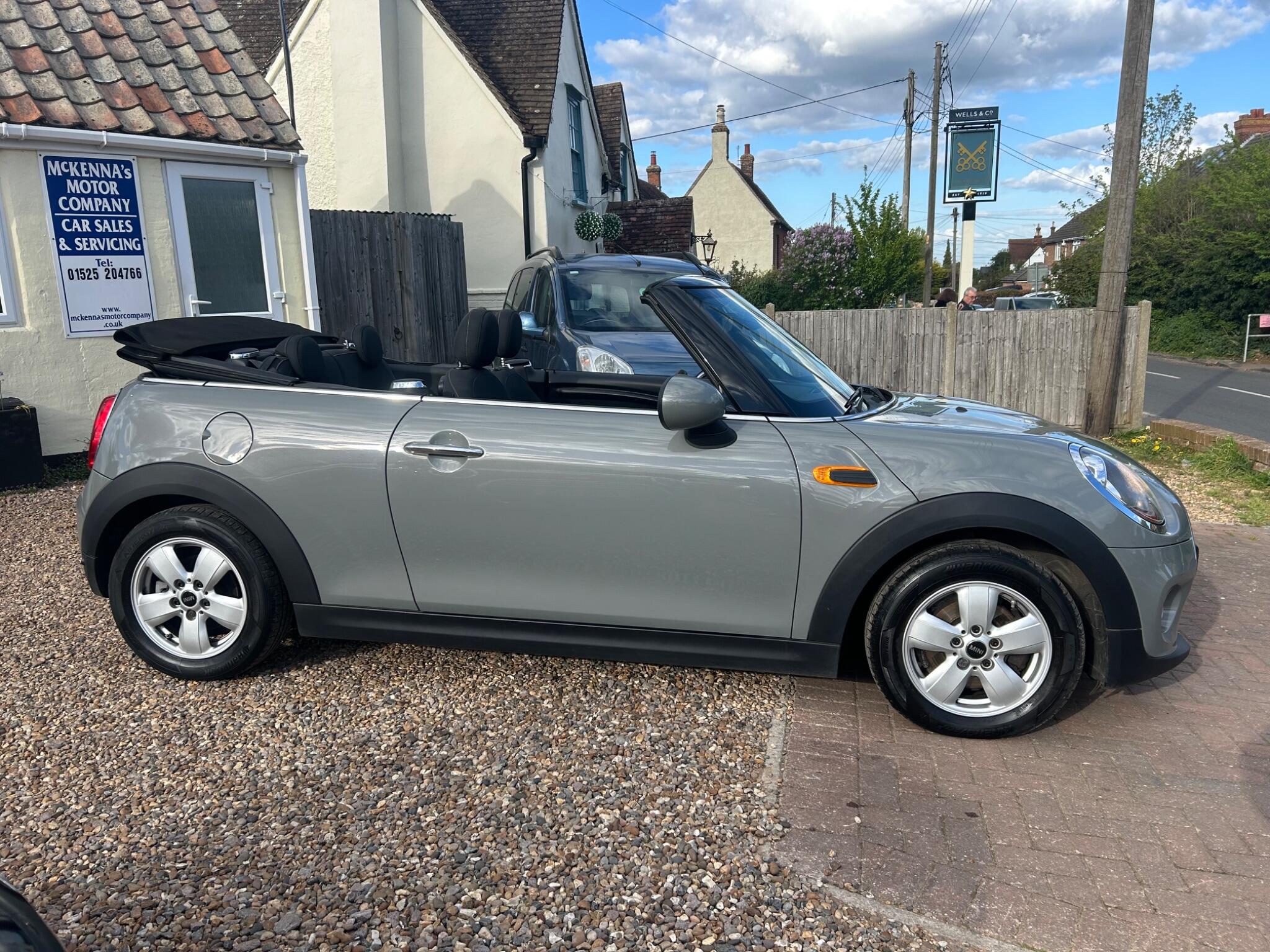 Mini Convertible