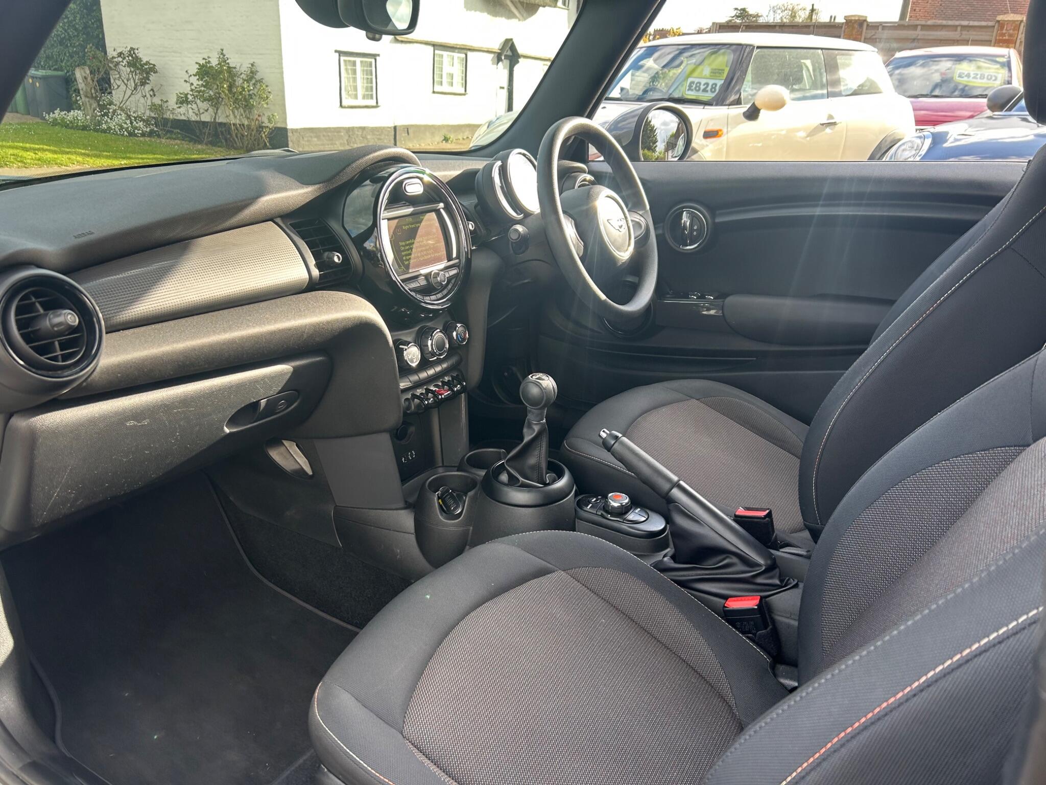 Mini Convertible