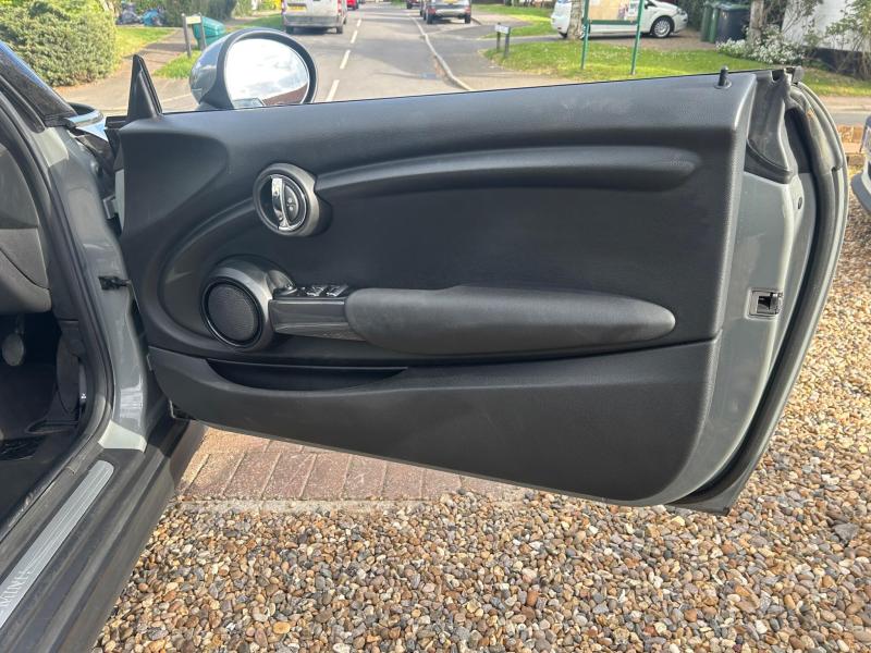 Mini Convertible