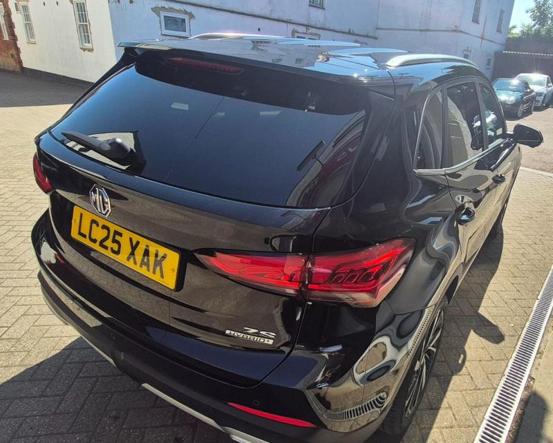 MG Motor UK ZS