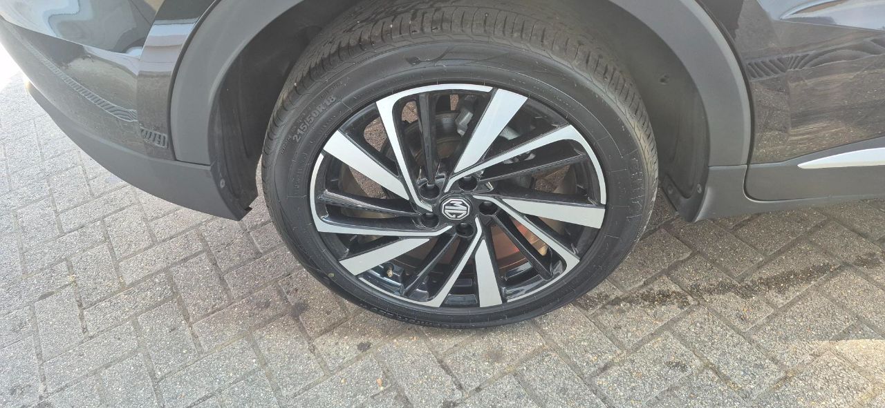 MG Motor UK ZS