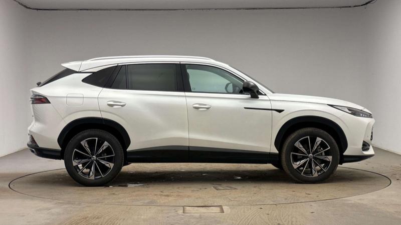 MG Motor UK HS