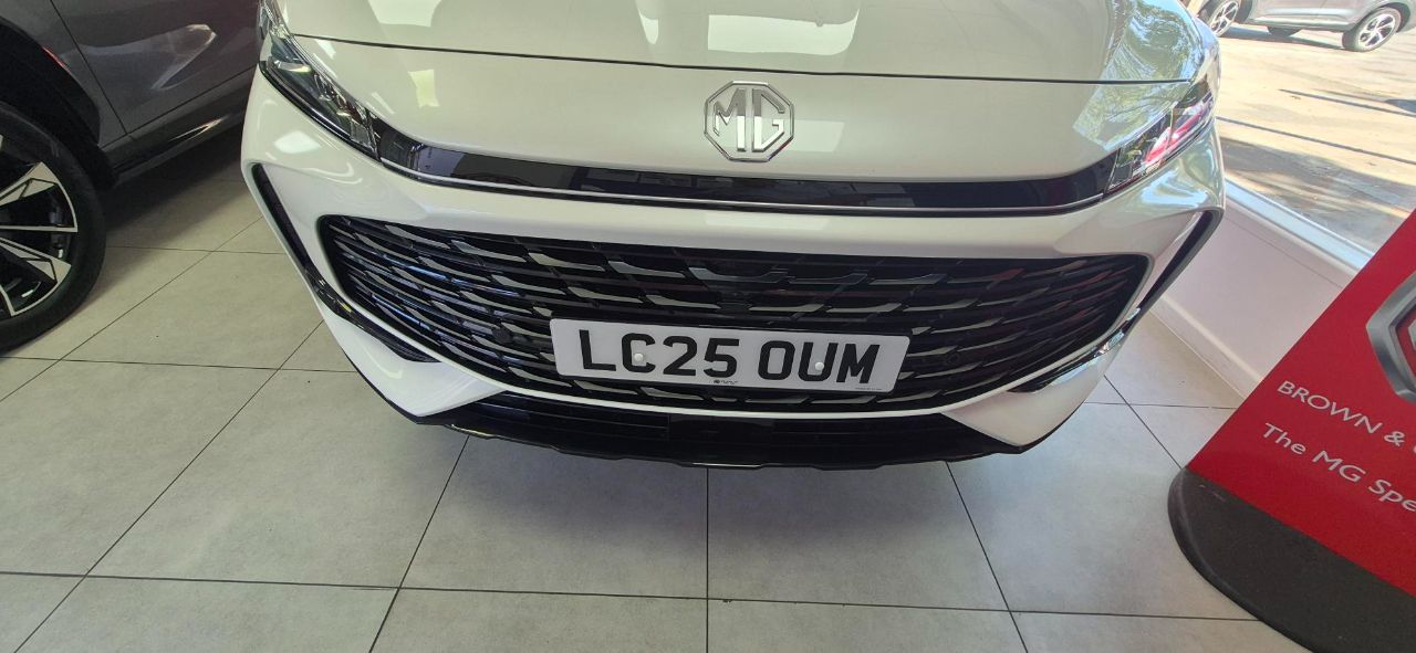 MG Motor UK HS