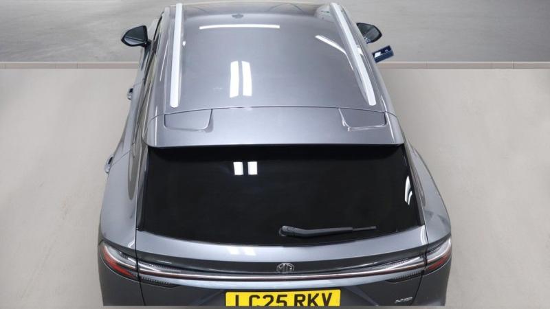 MG Motor UK HS