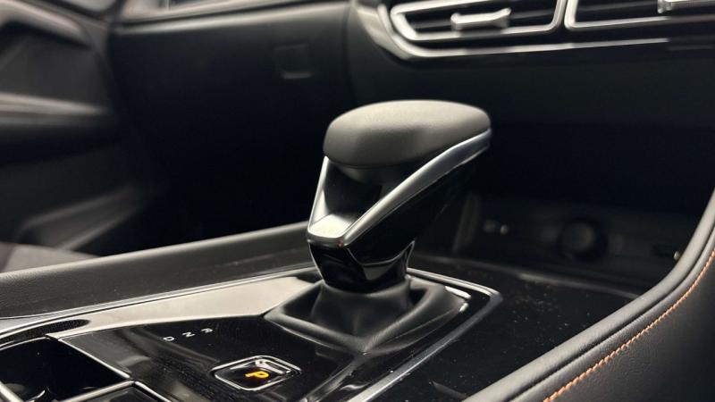 MG Motor UK HS
