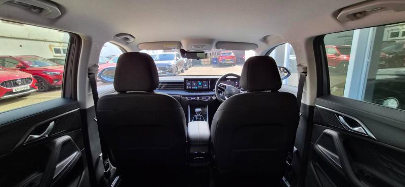 MG Motor UK HS