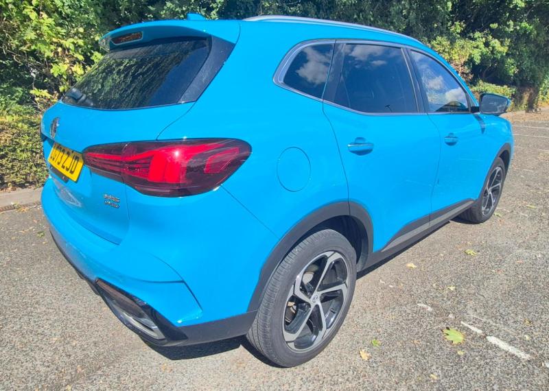 MG Motor UK HS