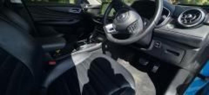 MG Motor UK HS