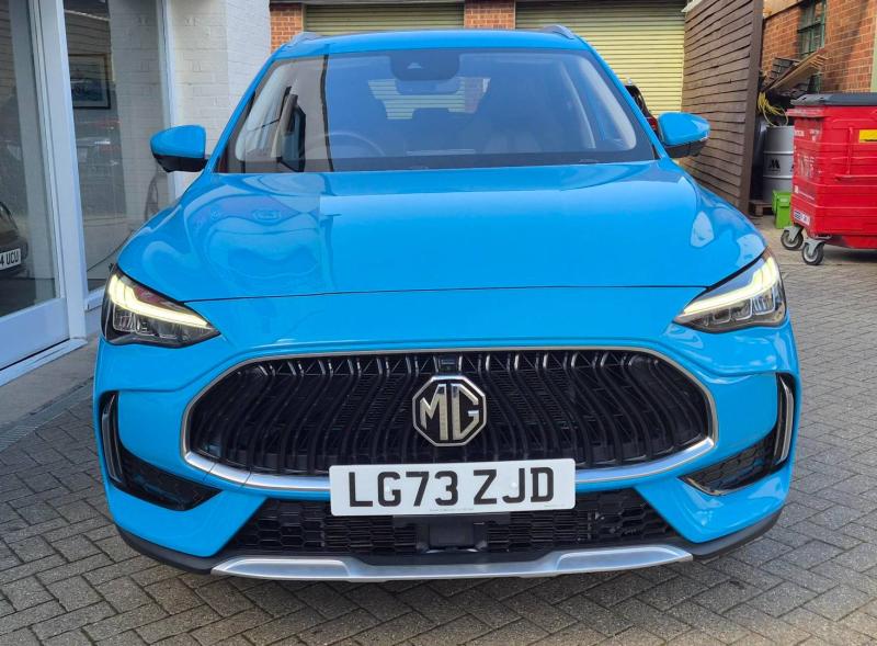 MG Motor UK HS