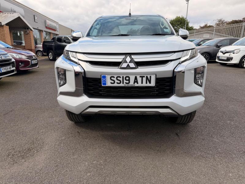 Mitsubishi L200
