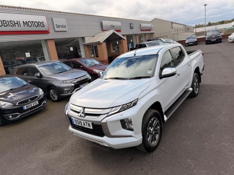 Mitsubishi L200