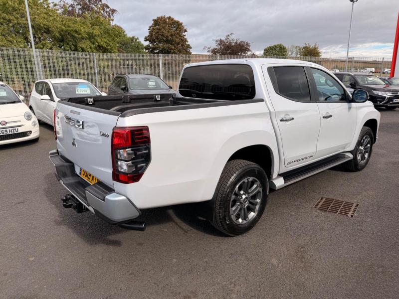 Mitsubishi L200