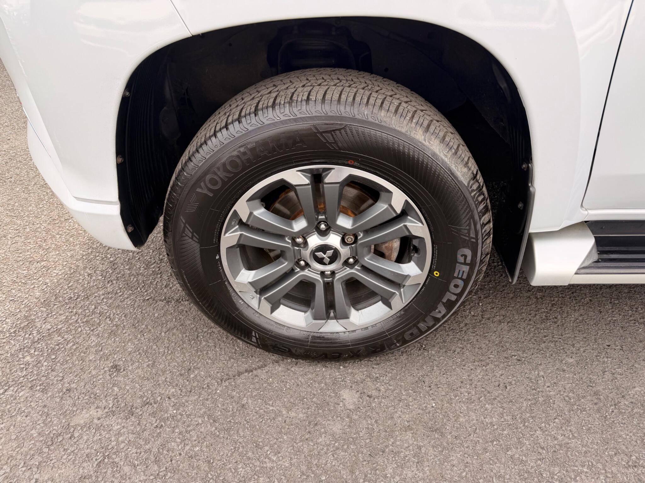 Mitsubishi L200