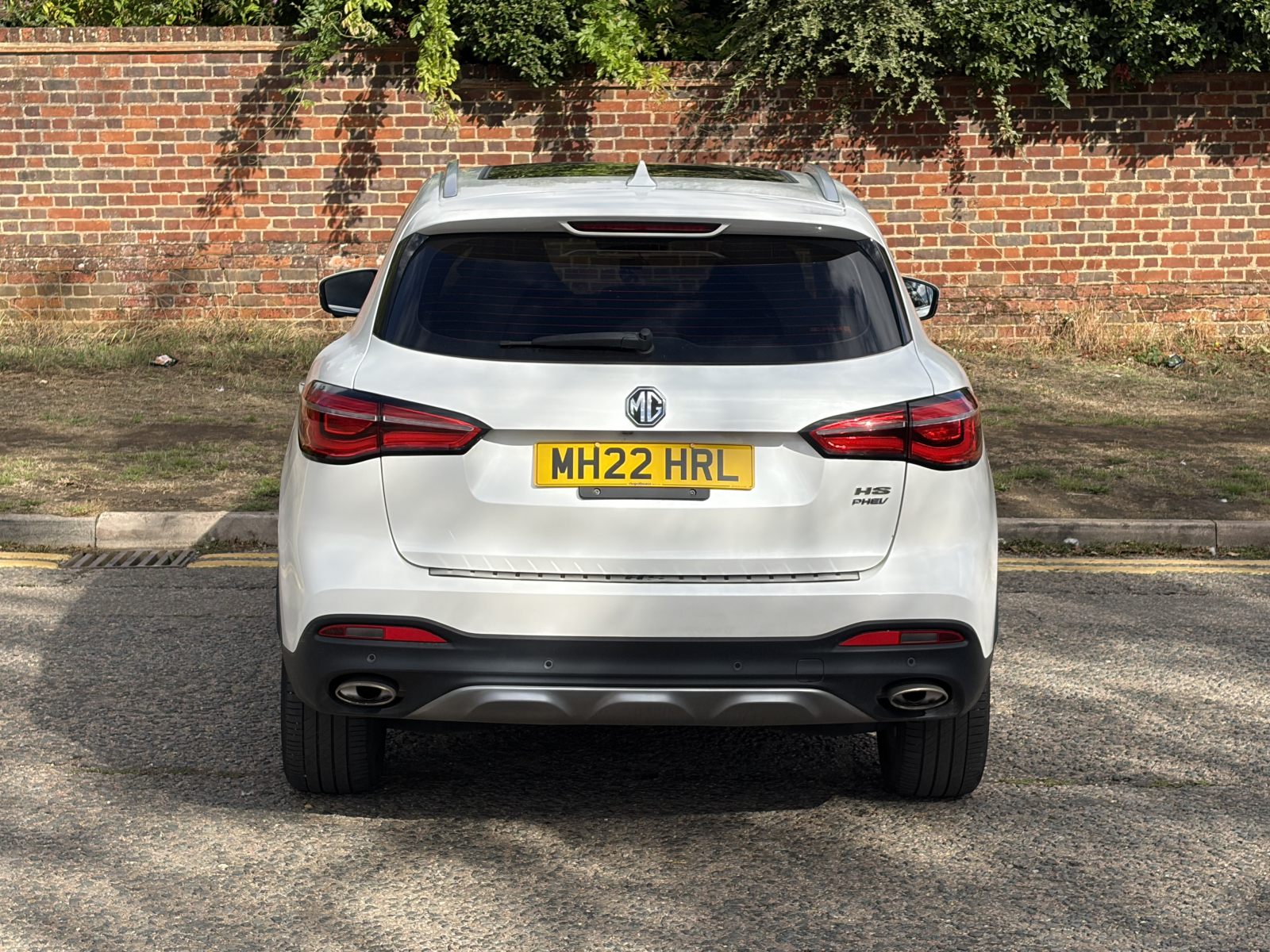 MG Motor UK HS