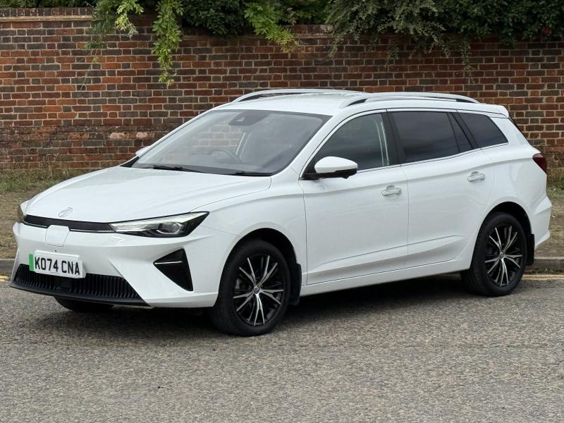 MG Motor UK MG5
