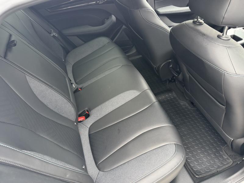 MG Motor UK MG5