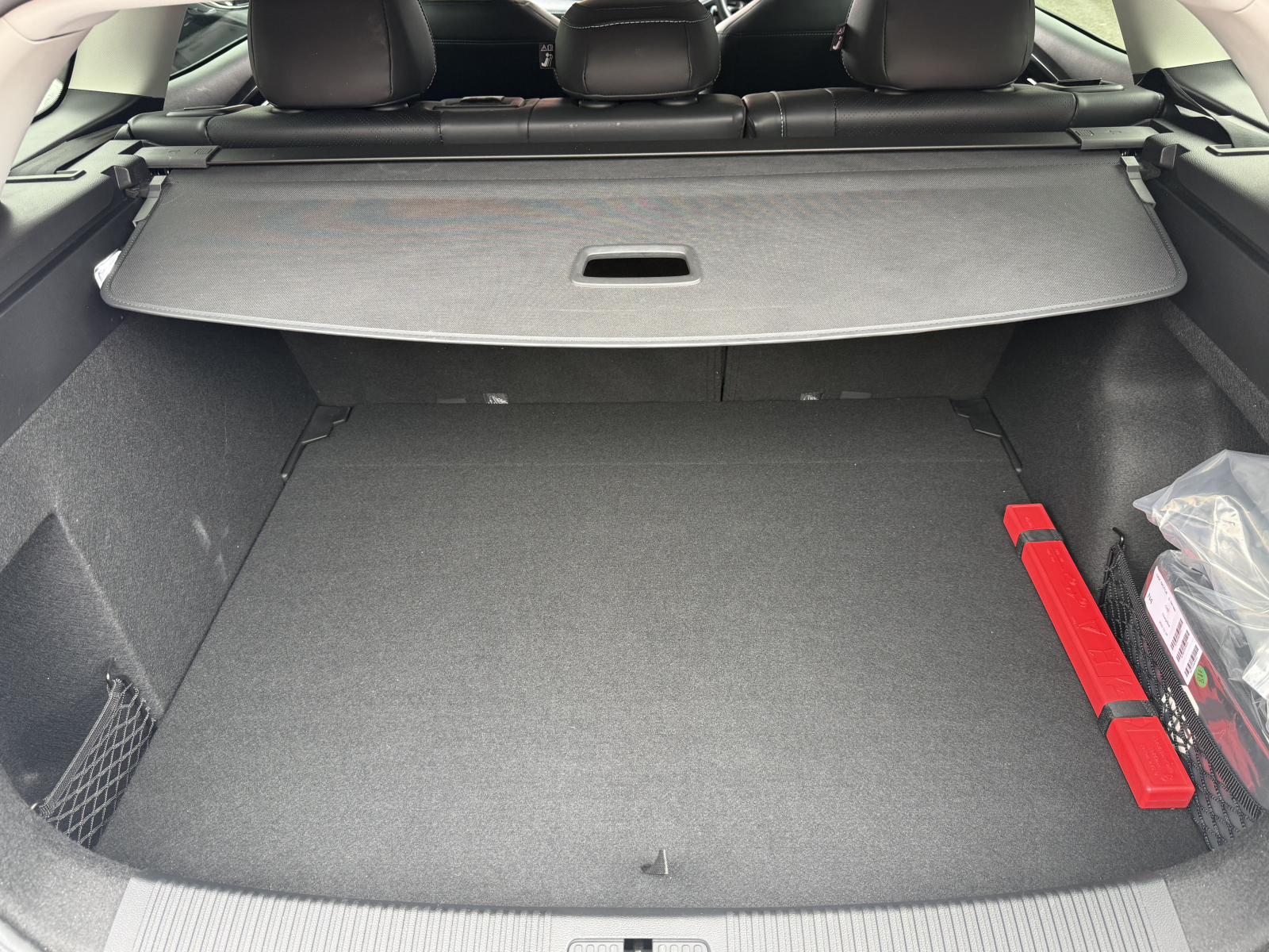 MG Motor UK MG5