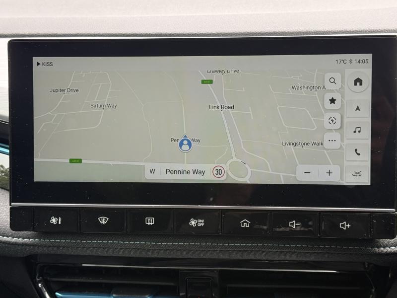 MG Motor UK MG5