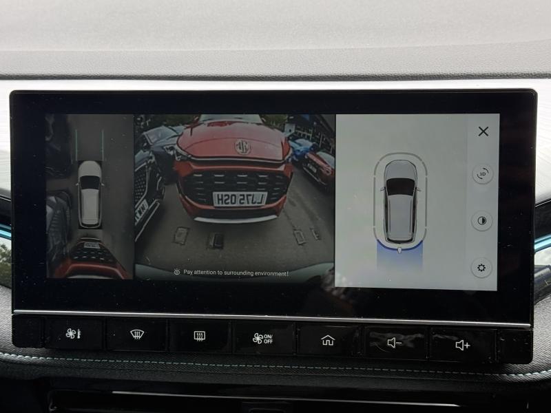 MG Motor UK MG5