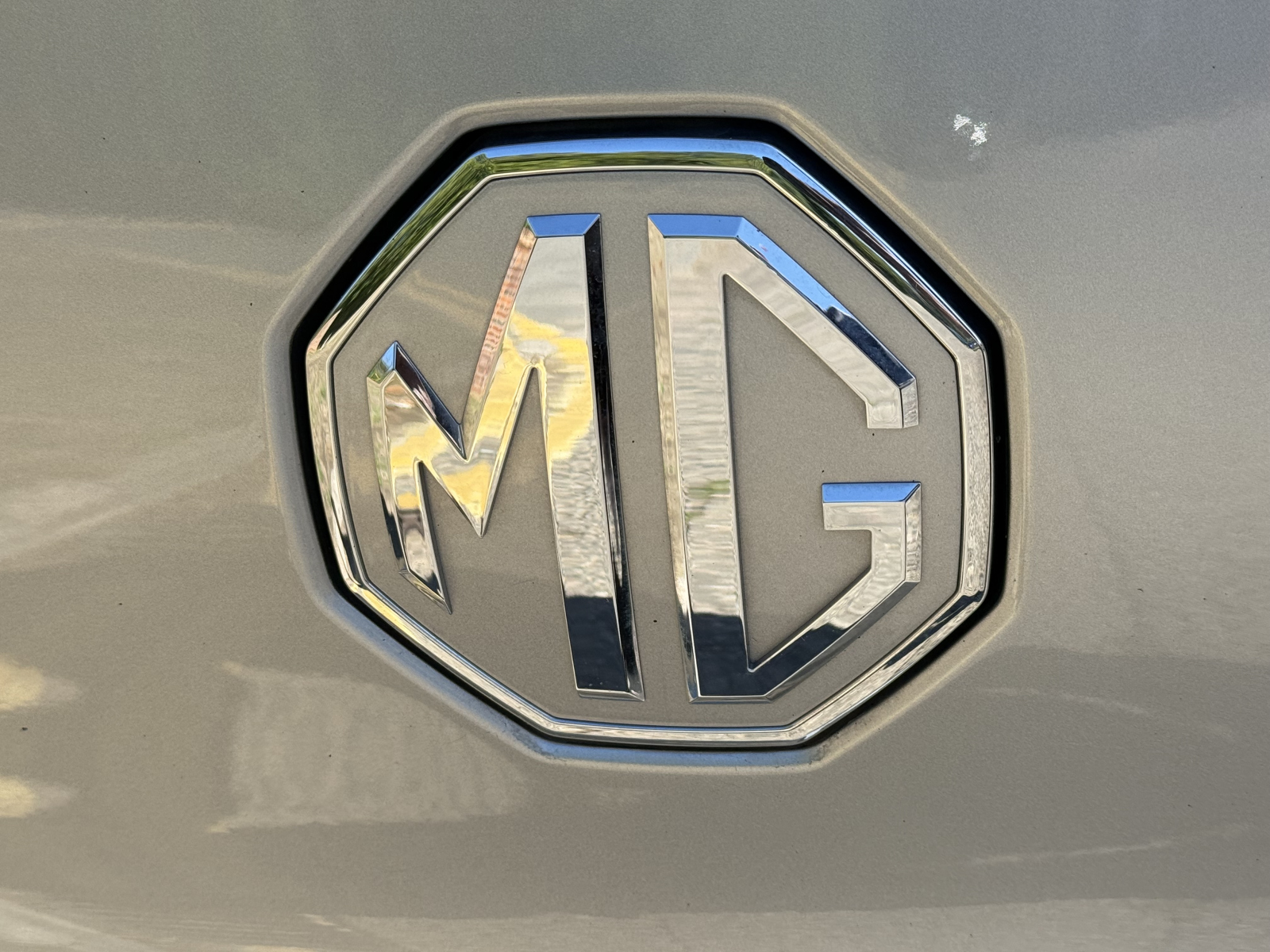 MG Motor UK ZS