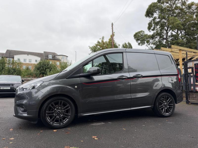 Ford Transit Courier