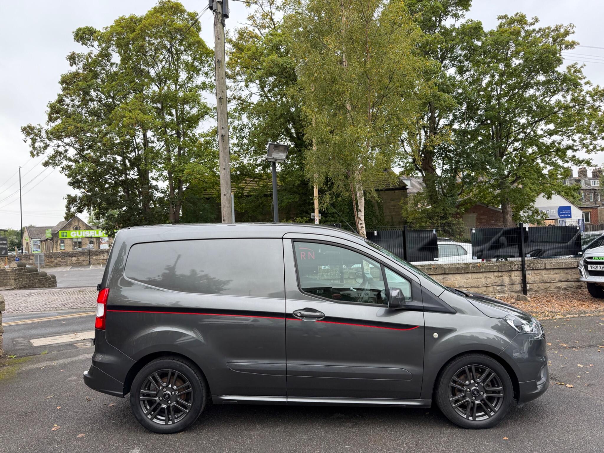Ford Transit Courier