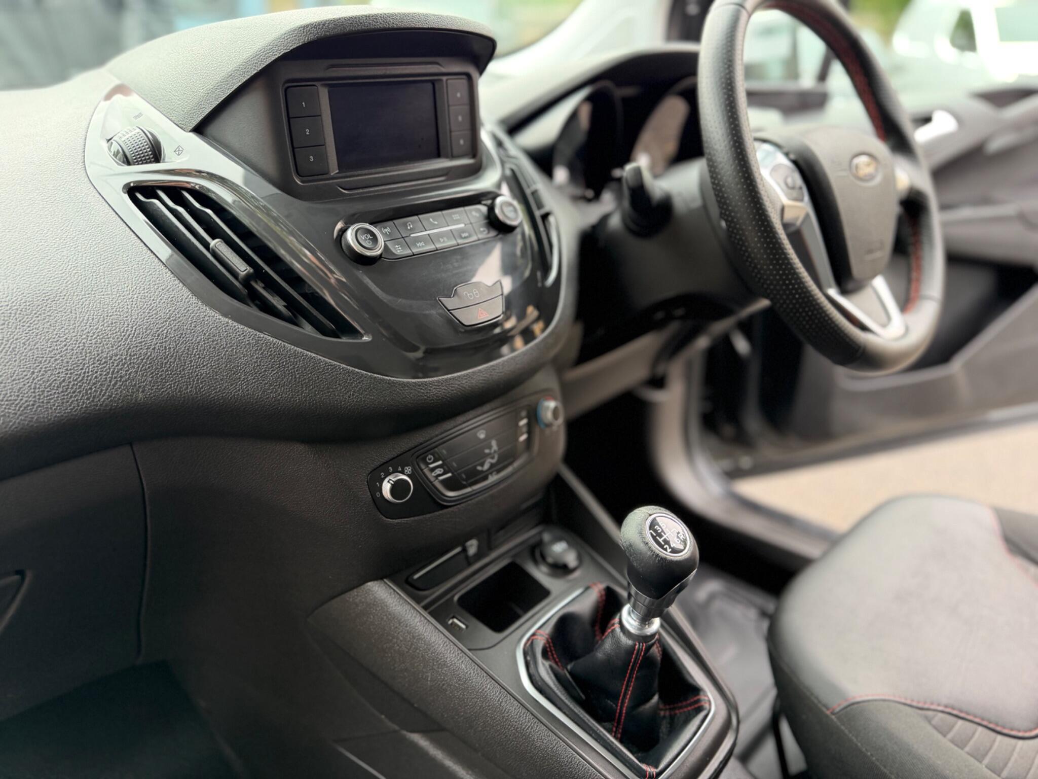 Ford Transit Courier