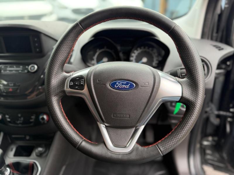 Ford Transit Courier