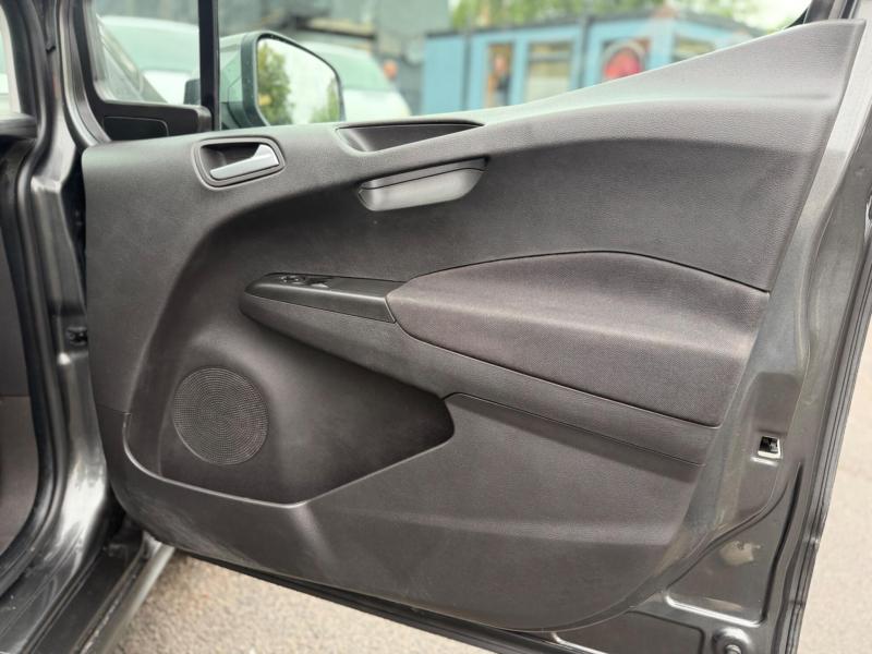 Ford Transit Courier
