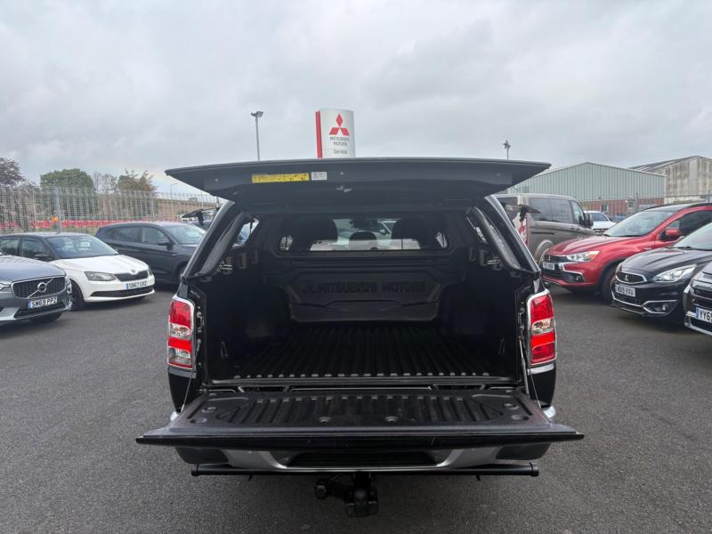 Mitsubishi L200