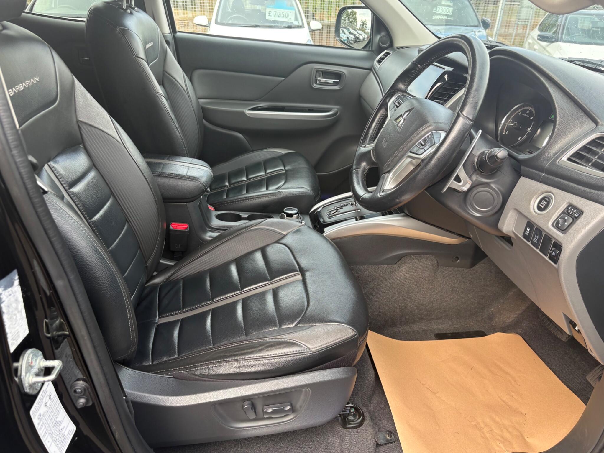 Mitsubishi L200