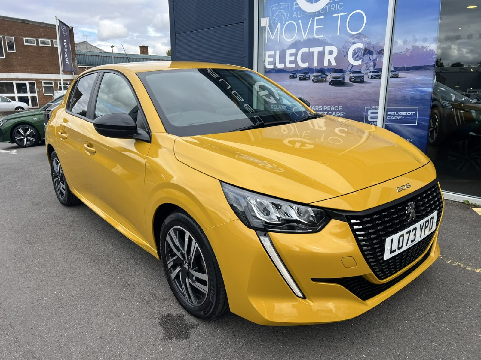 Peugeot 208