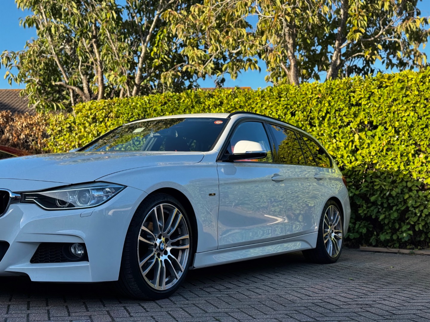 BMW 320