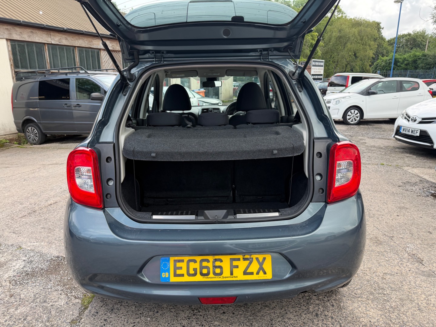 Nissan Micra