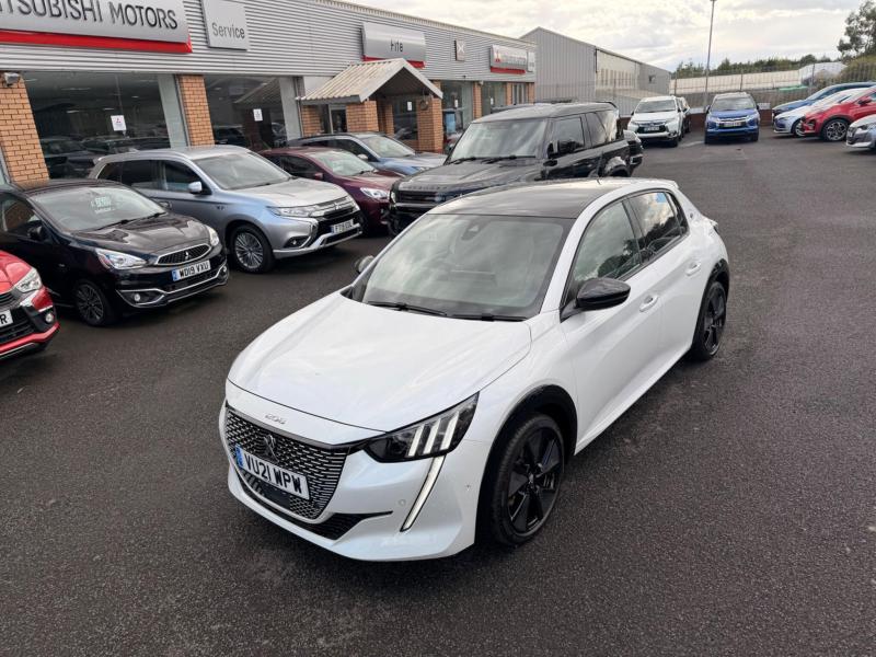 Peugeot e-208