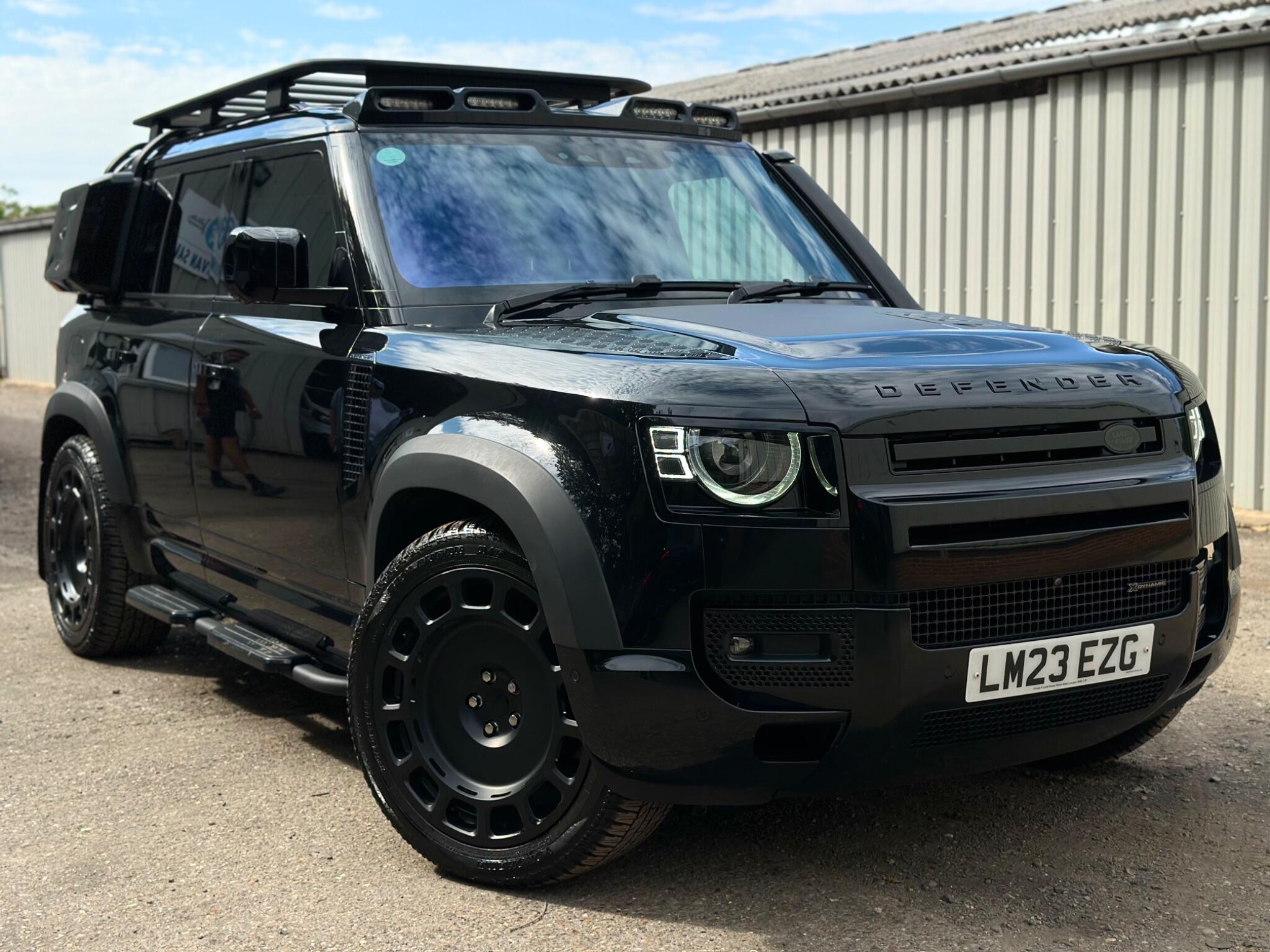 Land Rover Defender 110