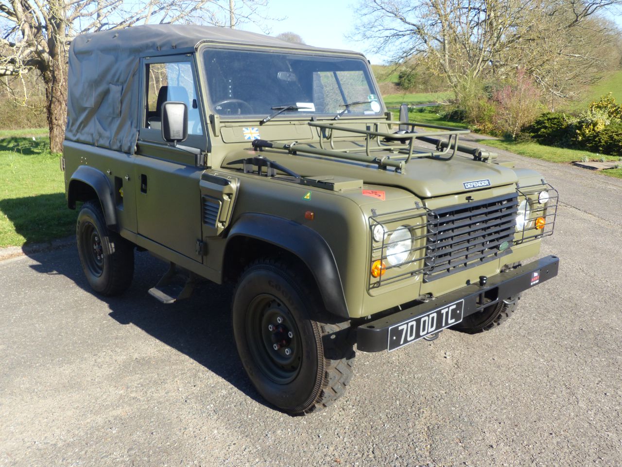 Land Rover Defender 90