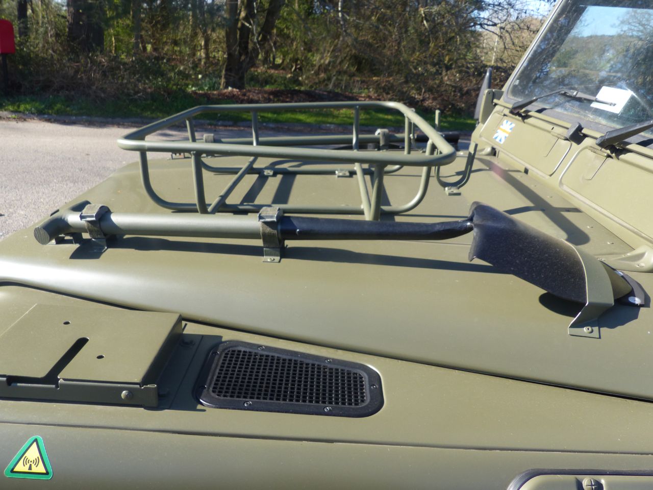 Land Rover Defender 90