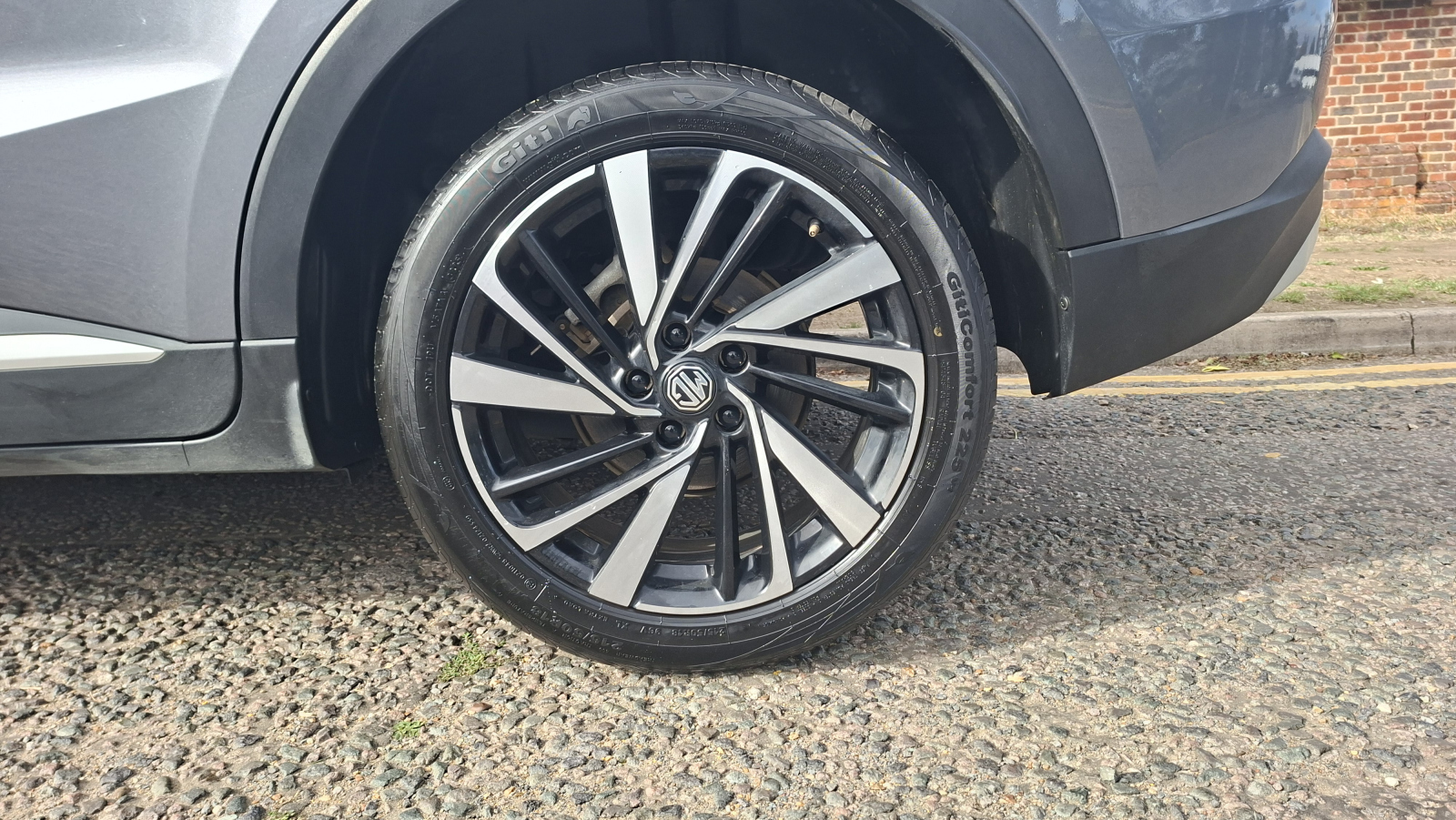 MG Motor UK ZS