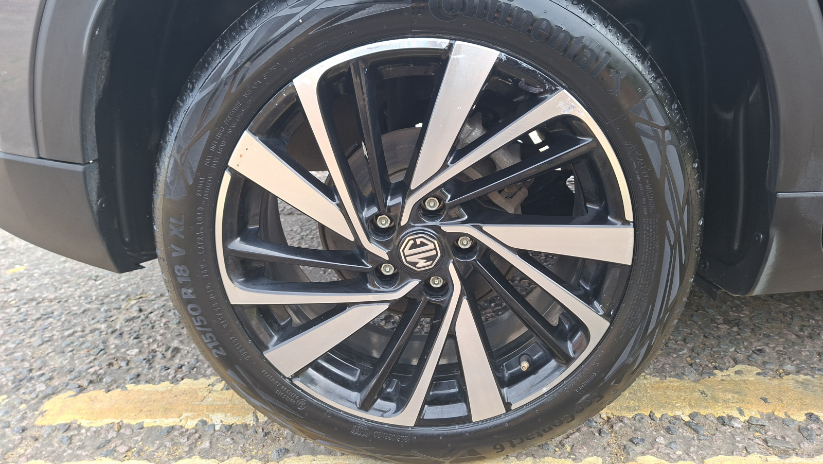 MG Motor UK ZS