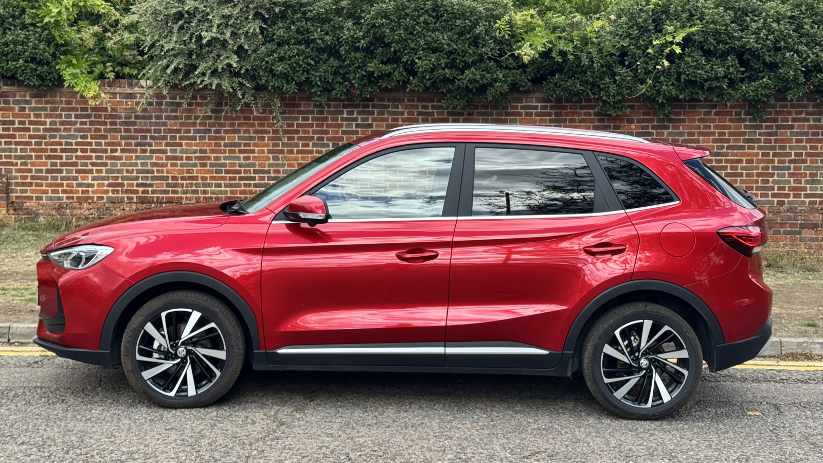 MG Motor UK ZS