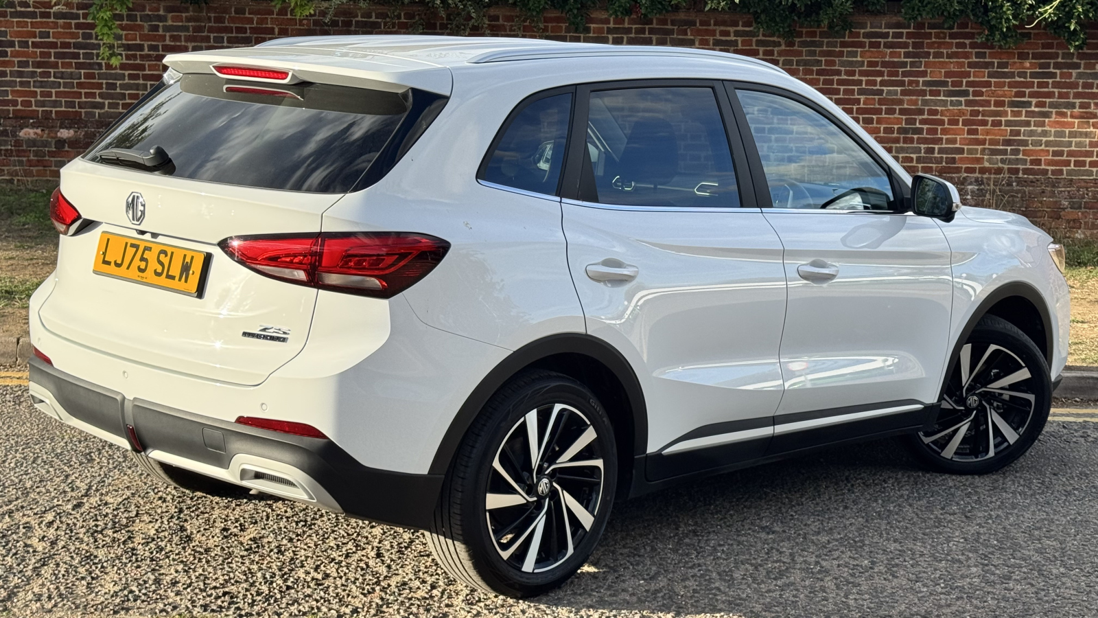 MG Motor UK ZS